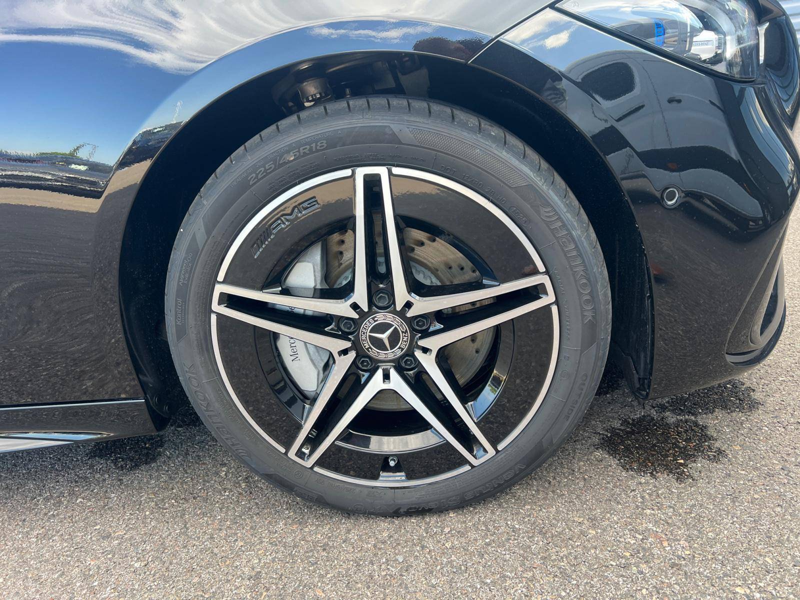 Image Mercedes-Benz CLASSE C BERLINE Classe C 300 de Hybrid EQ Berline AMG Line  Classe C 300 d e Hybrid EQ Berline AMG Line Classe C 300 de Hybrid EQ Berline AMG Line