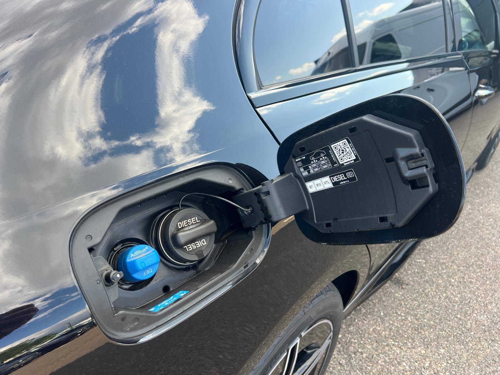 Image Mercedes-Benz CLASSE C BERLINE Classe C 300 de Hybrid EQ Berline AMG Line  Classe C 300 d e Hybrid EQ Berline AMG Line Classe C 300 de Hybrid EQ Berline AMG Line