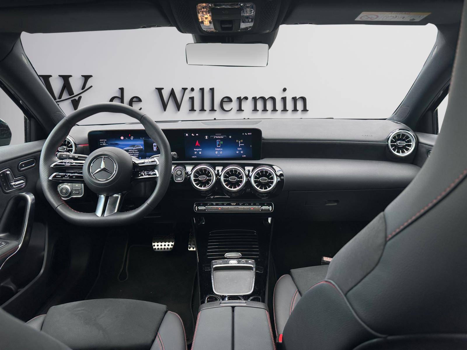 Image Mercedes-Benz CLASSE A 200 d AMG Line  Classe A 200 d AMG Line 200 d AMG Line