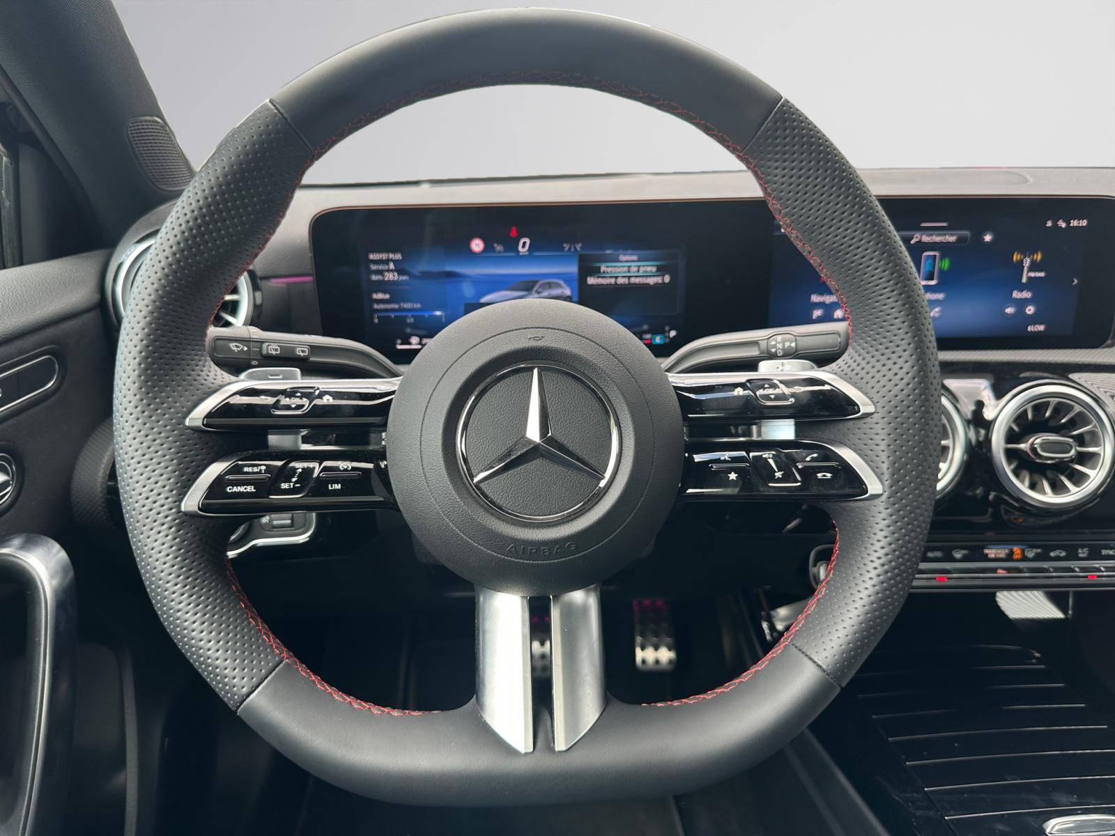 Image Mercedes-Benz CLASSE A 200 d AMG Line  Classe A 200 d AMG Line 200 d AMG Line