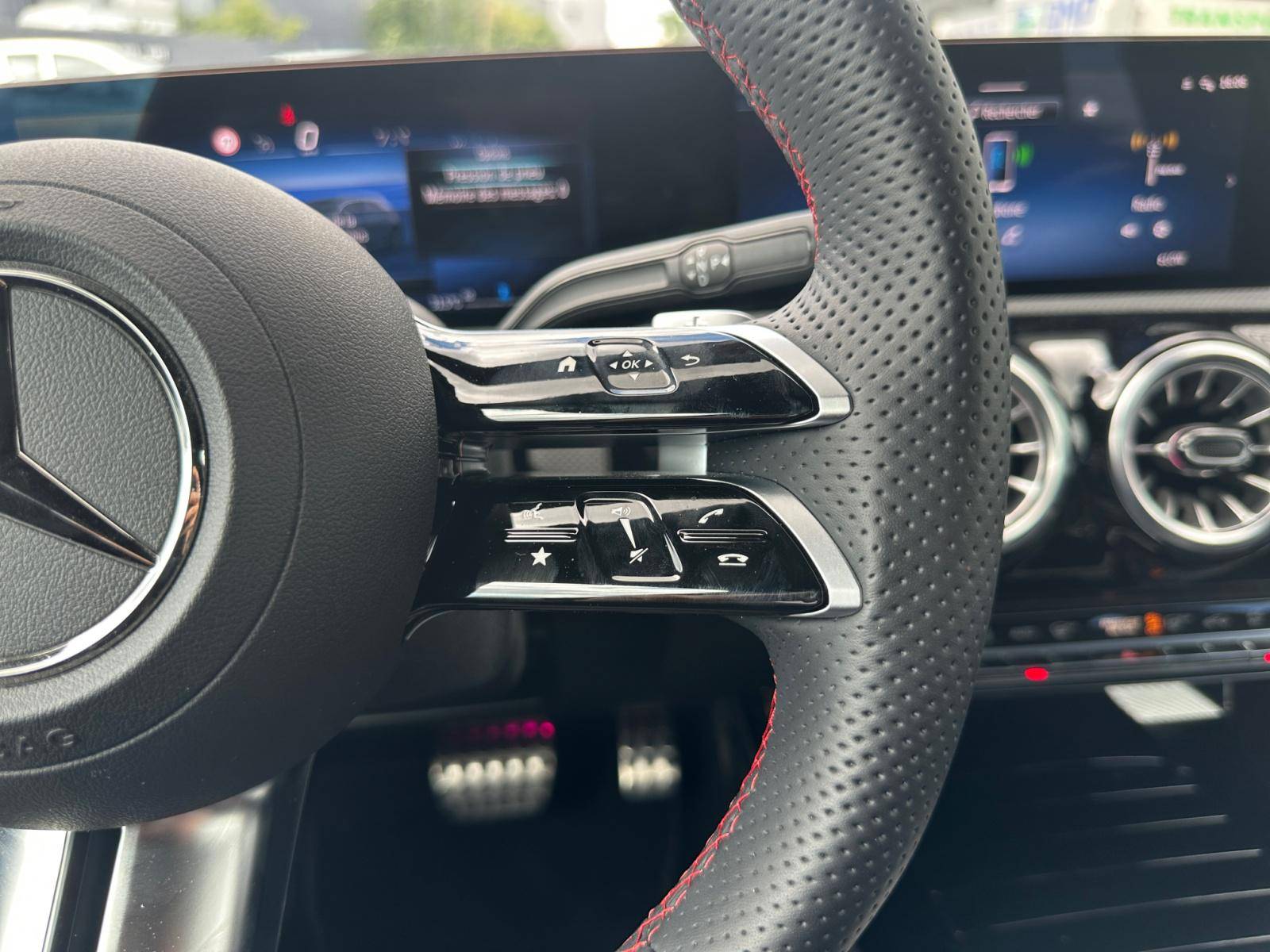 Image Mercedes-Benz CLASSE A 200 d AMG Line  Classe A 200 d AMG Line 200 d AMG Line