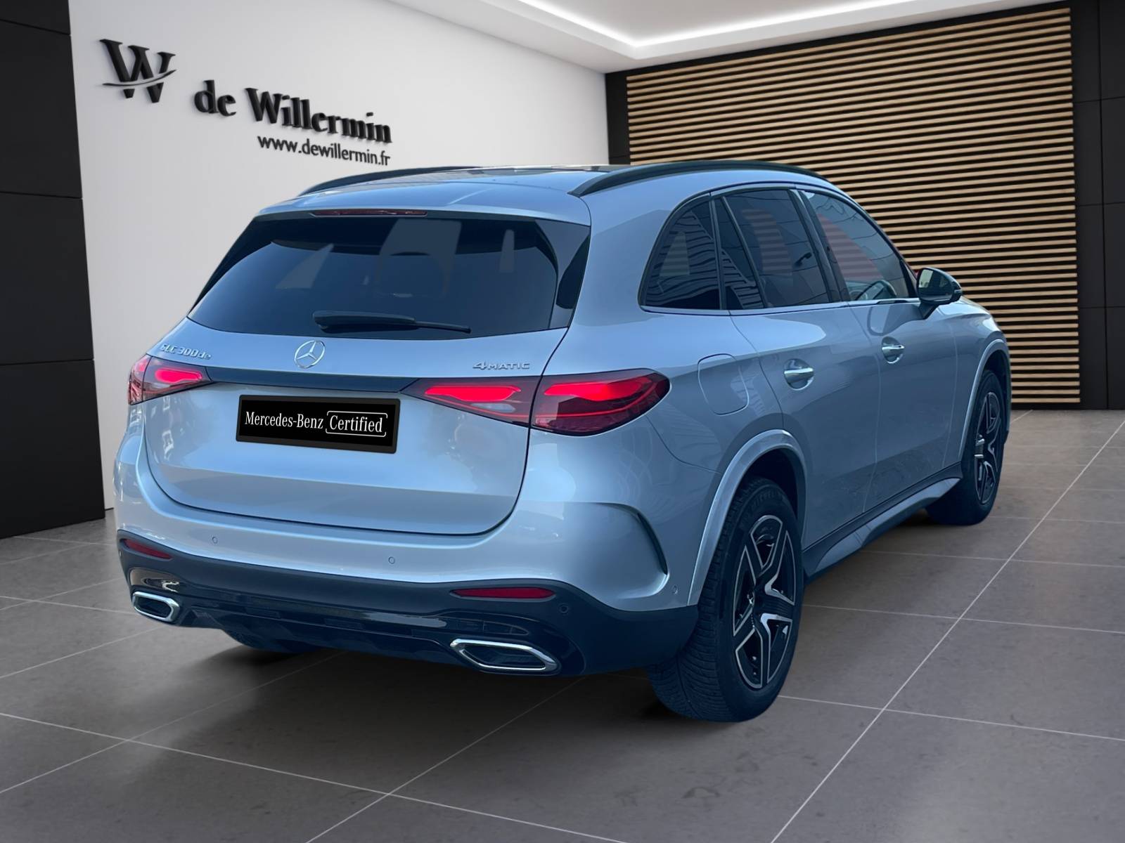 Image Mercedes-Benz GLC SUV GLC 300 de 4MATIC AMG Line  GLC 300 de Hybrid EQ 4MATIC AMG Line GLC 300 de 4MATIC AMG Line