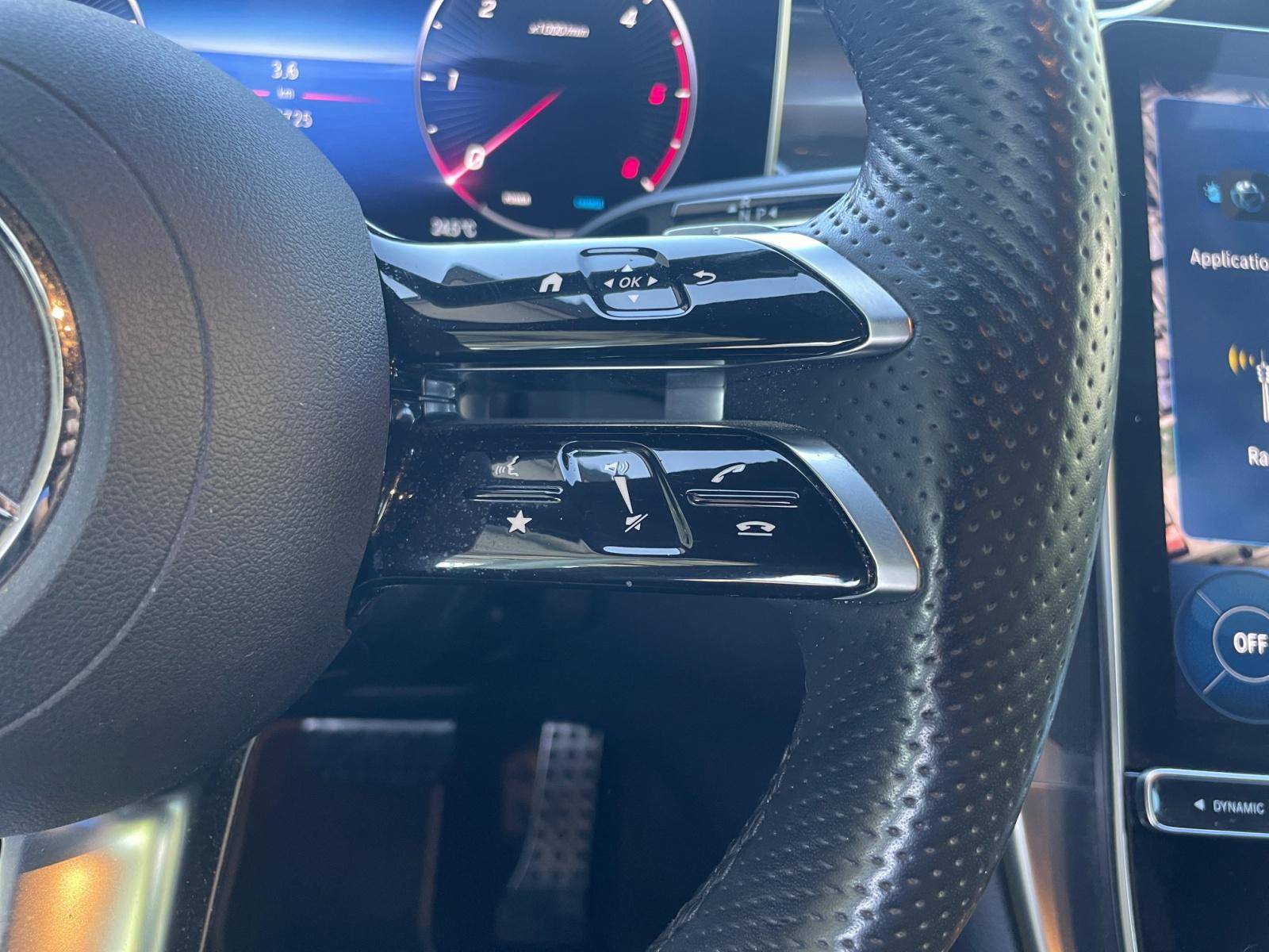 Image Mercedes-Benz GLC SUV GLC 220 d 4MATIC AMG Line  GLC 200 d 4MATIC AMG Line GLC 220 d 4MATIC AMG Line