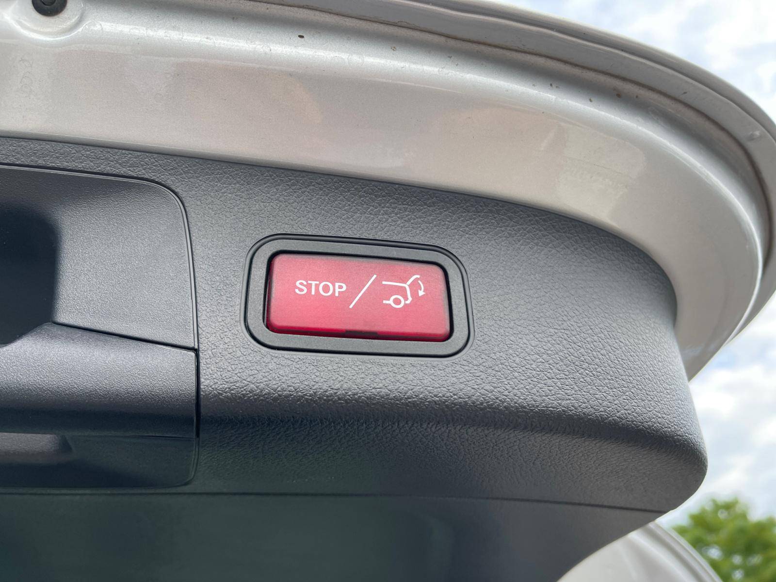 Image Mercedes-Benz GLA 200 d AMG Line  GLA 200D 8G-DCT AMG LINE 200 d AMG Line