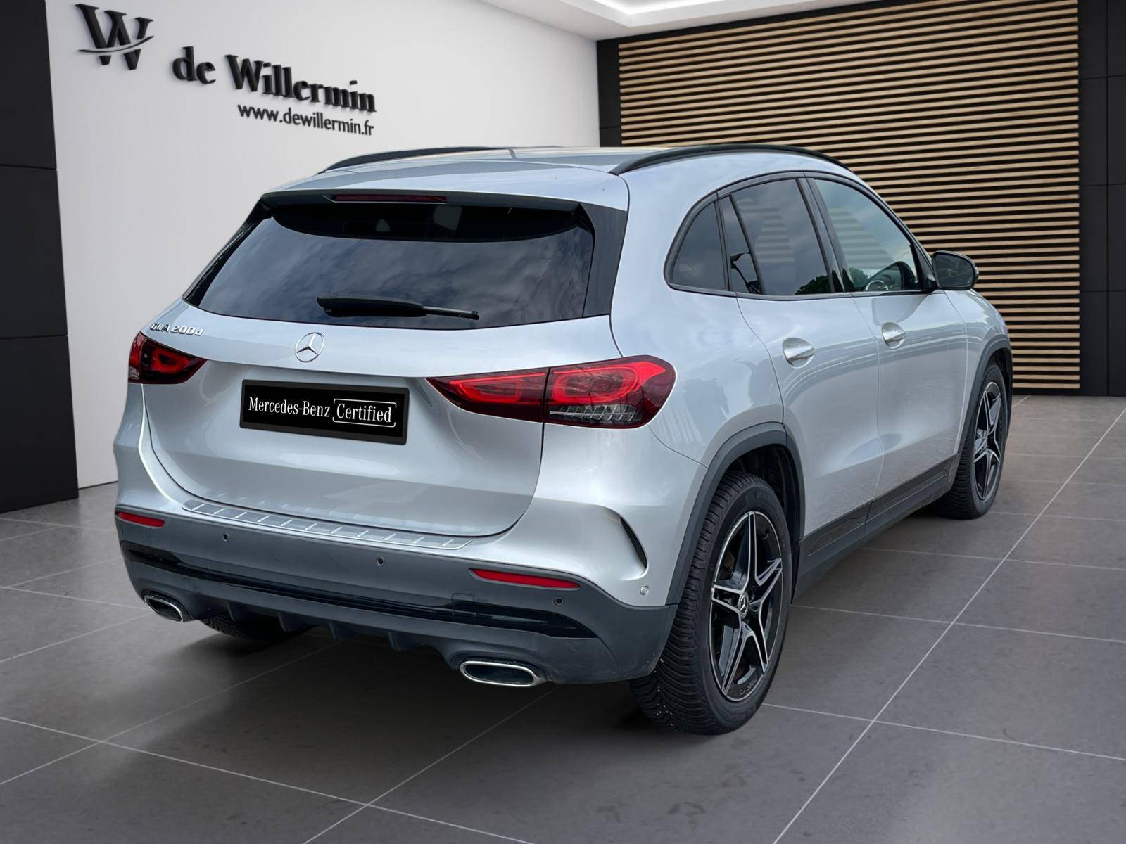 Image Mercedes-Benz GLA 200 d AMG Line  GLA 200D 8G-DCT AMG LINE 200 d AMG Line
