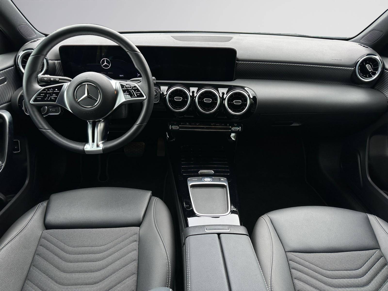 Image Mercedes-Benz CLASSE A 250 e Progressive Line  Classe A 250 e Hybrid EQ Progressive Line 250 e Progressive Line