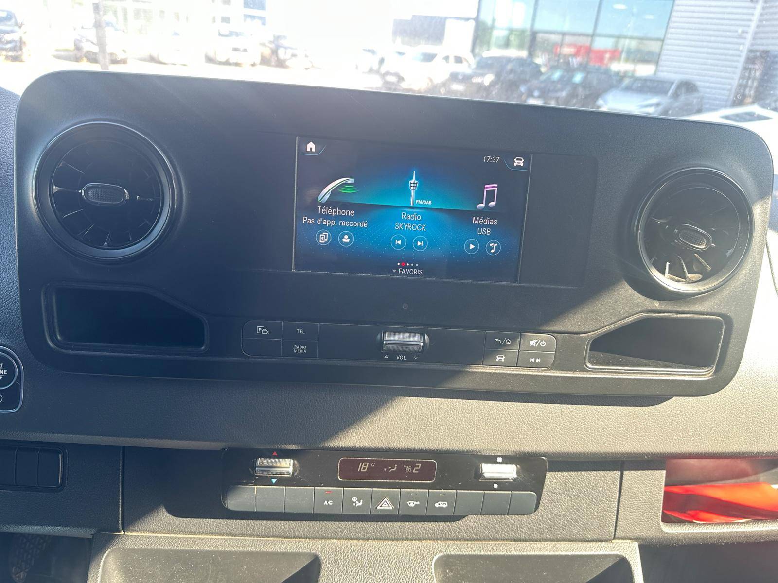 Image Mercedes-Benz SPRINTER 315 CDI Fourgon Toit sureleve Standard  SPRINTER 315 FG 37 3,5T FIRST 315 CDI Fourgon Toit sureleve Standard