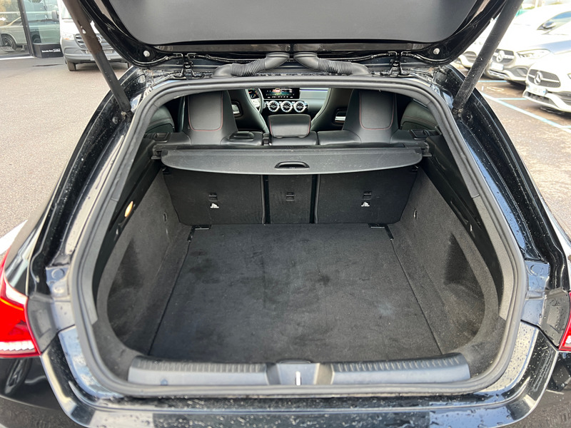 Image Mercedes-Benz CLA SHOOTING BRAKE CLA 220 d Shooting Brake AMG Line  CLA Shooting Brake 220 d 8G-DCT AMG Line CLA 220 d Shooting Brake AMG Line