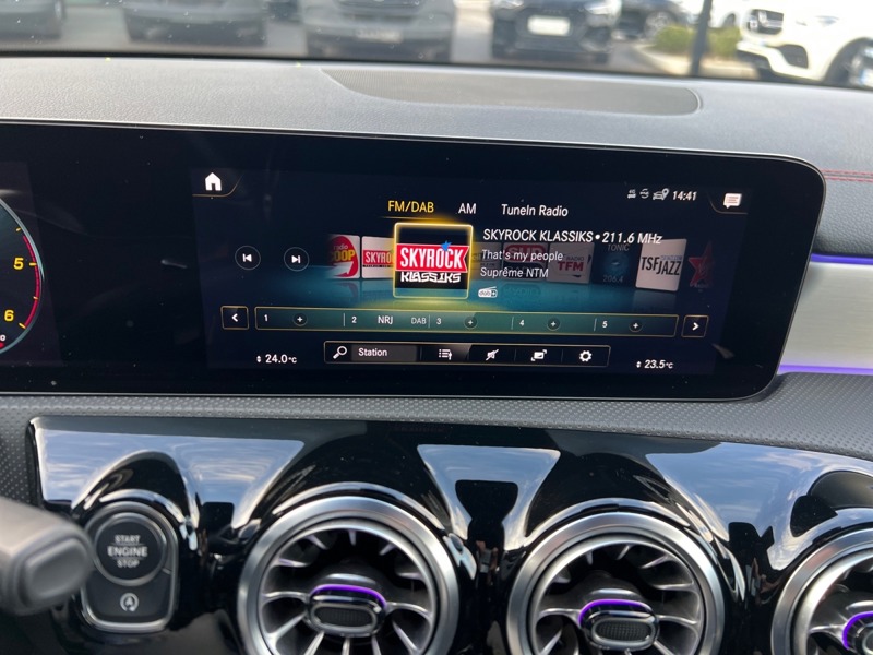 Image Mercedes-Benz CLA SHOOTING BRAKE CLA 220 d Shooting Brake AMG Line  CLA Shooting Brake 220 d 8G-DCT AMG Line CLA 220 d Shooting Brake AMG Line