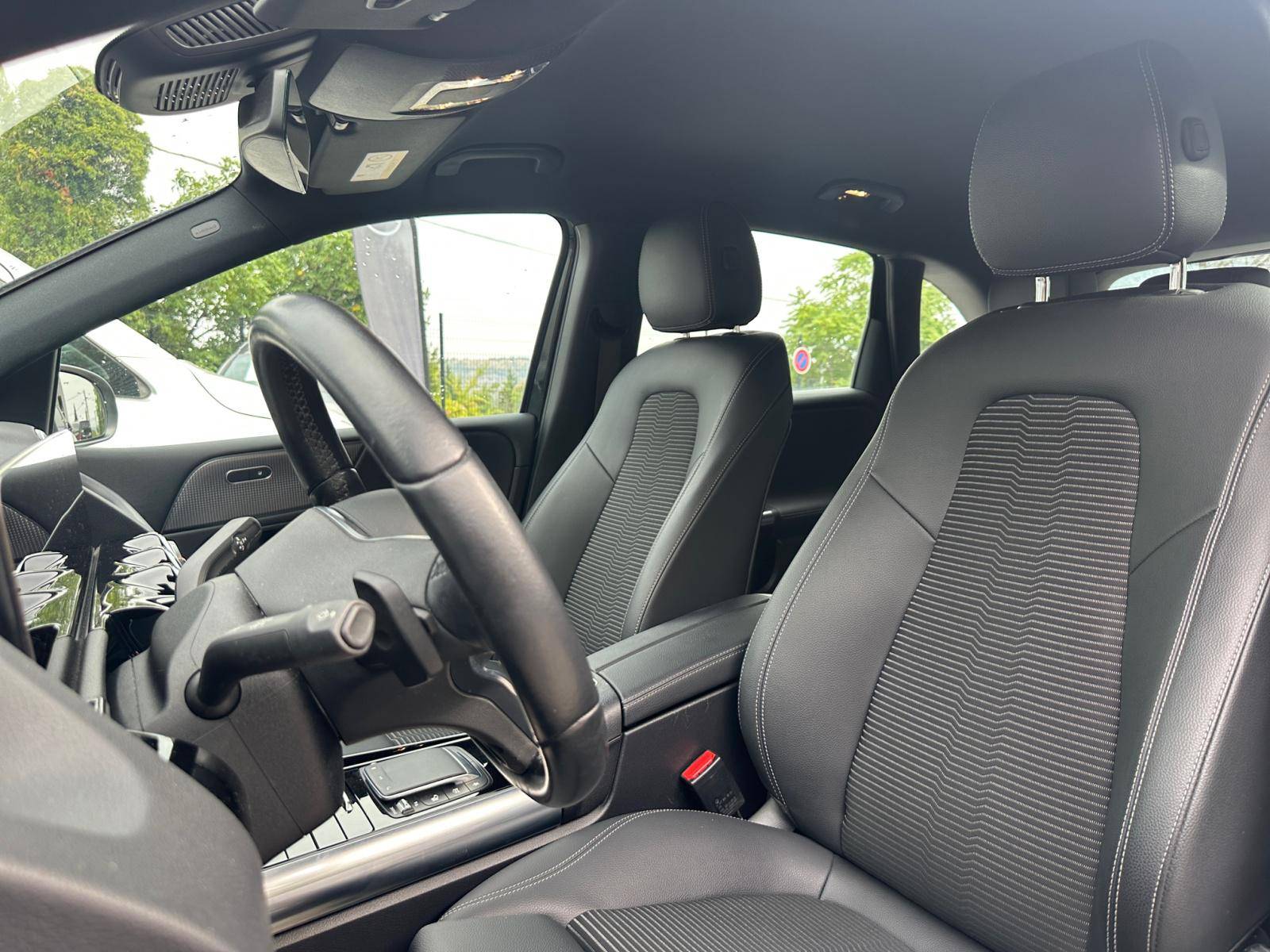 Image Mercedes-Benz CLASSE B 180 Progressive Line Edition  Classe B 180 7G-DCT Progressive Line Edition 180 Progressive Line Edition