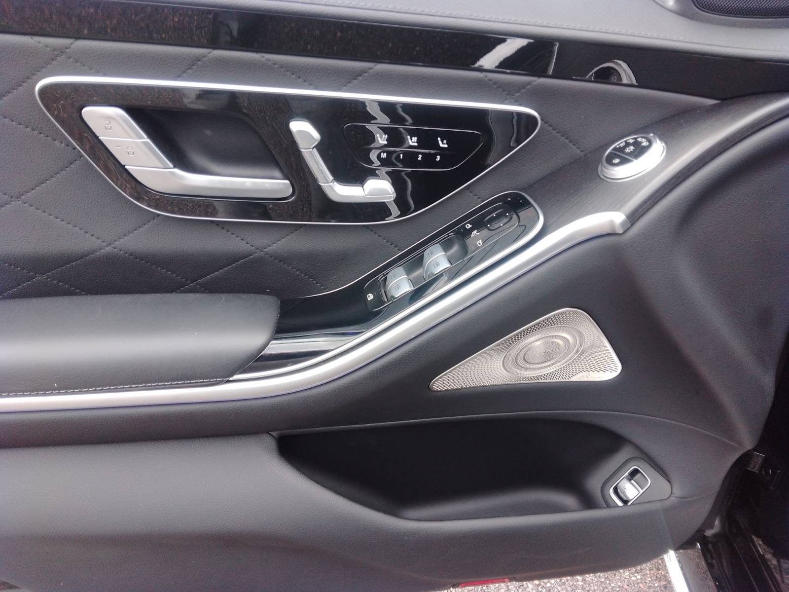 Image Mercedes-Benz CLASSE S 580 e Berline AMG Line  Classe S 580 e 9G-Tronic AMG Line 580 e Berline AMG Line