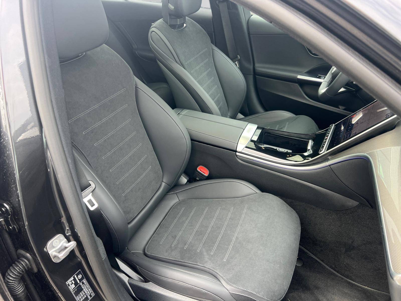 Image Mercedes-Benz CLASSE C BERLINE Classe C 300 de Hybrid EQ Berline AMG Line  Classe C 300 d e Hybrid EQ Berline AMG Line Classe C 300 de Hybrid EQ Berline AMG Line