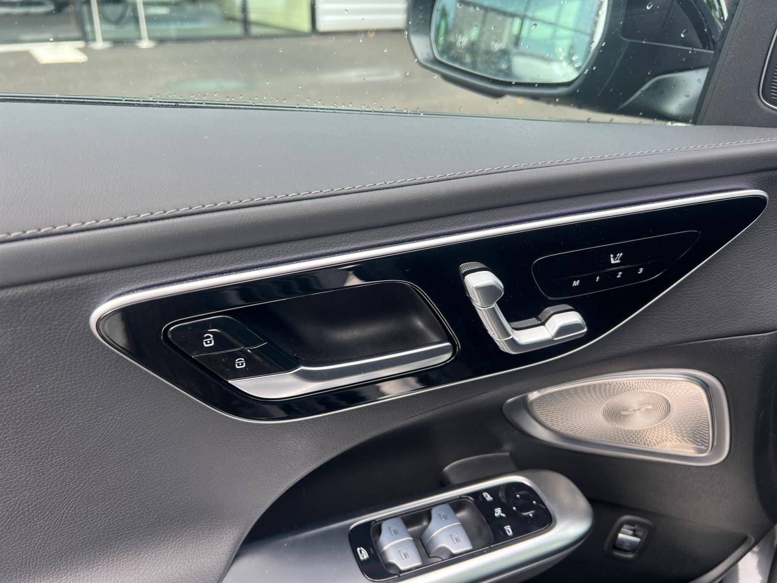 Image Mercedes-Benz CLASSE C BERLINE Classe C 300 de Hybrid EQ Berline AMG Line  Classe C 300 d e Hybrid EQ Berline AMG Line Classe C 300 de Hybrid EQ Berline AMG Line