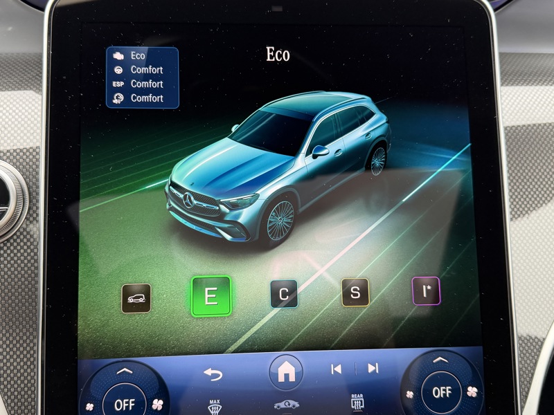 Image Mercedes-Benz GLC SUV GLC 220 d 4MATIC AMG Line  GLC 220 d 4MATIC AMG Line GLC 220 d 4MATIC AMG Line