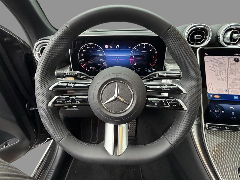 Image Mercedes-Benz GLC SUV GLC 220 d 4MATIC AMG Line  GLC 220 d 4MATIC AMG Line GLC 220 d 4MATIC AMG Line