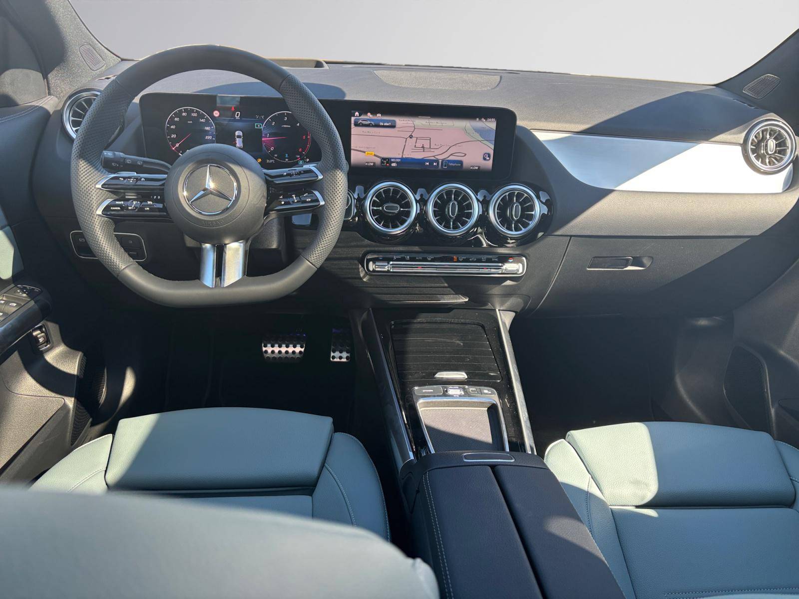 Image Mercedes-Benz GLA 200 d AMG Line  GLA 200 d AMG Line 200 d AMG Line