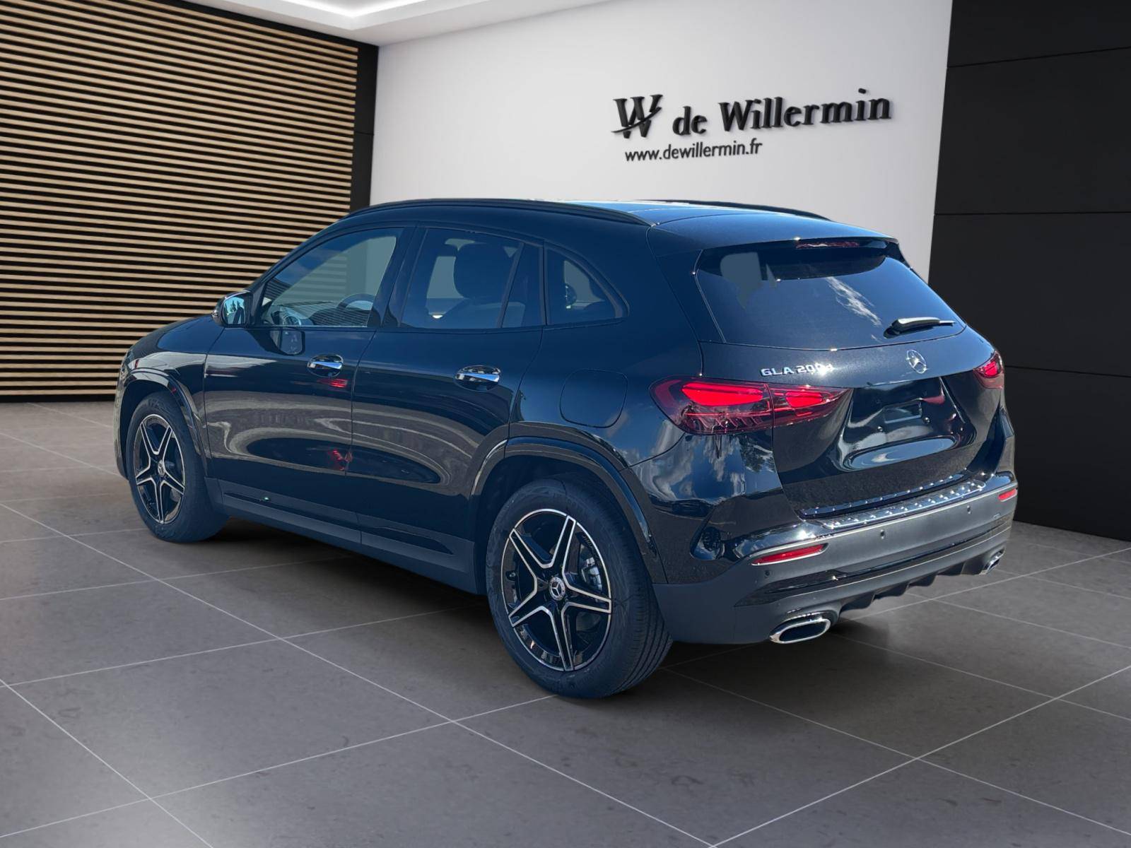 Image Mercedes-Benz GLA 200 d AMG Line  GLA 200 d AMG Line 200 d AMG Line