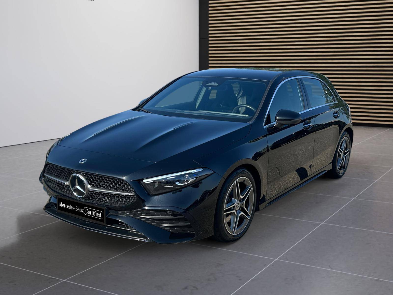 Photo MERCEDES CLASSE A Classe A 200 d 8G-DCT