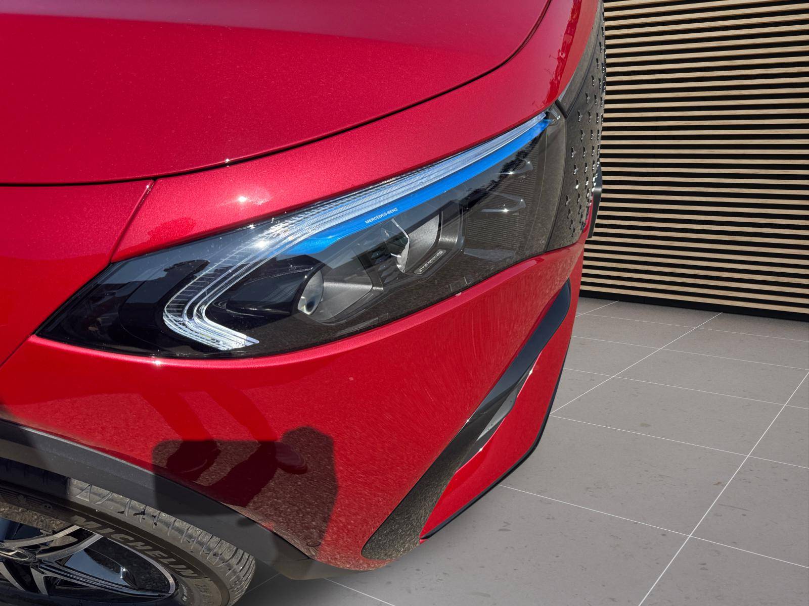 Image Mercedes-Benz EQB 350 4MATIC AMG Line  EQB 350 4MATIC AMG Line 350 4MATIC AMG Line