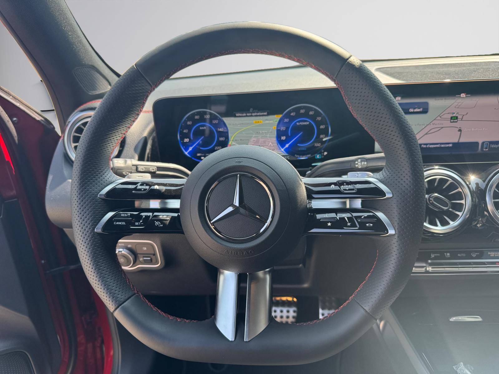 Image Mercedes-Benz EQB 350 4MATIC AMG Line  EQB 350 4MATIC AMG Line 350 4MATIC AMG Line