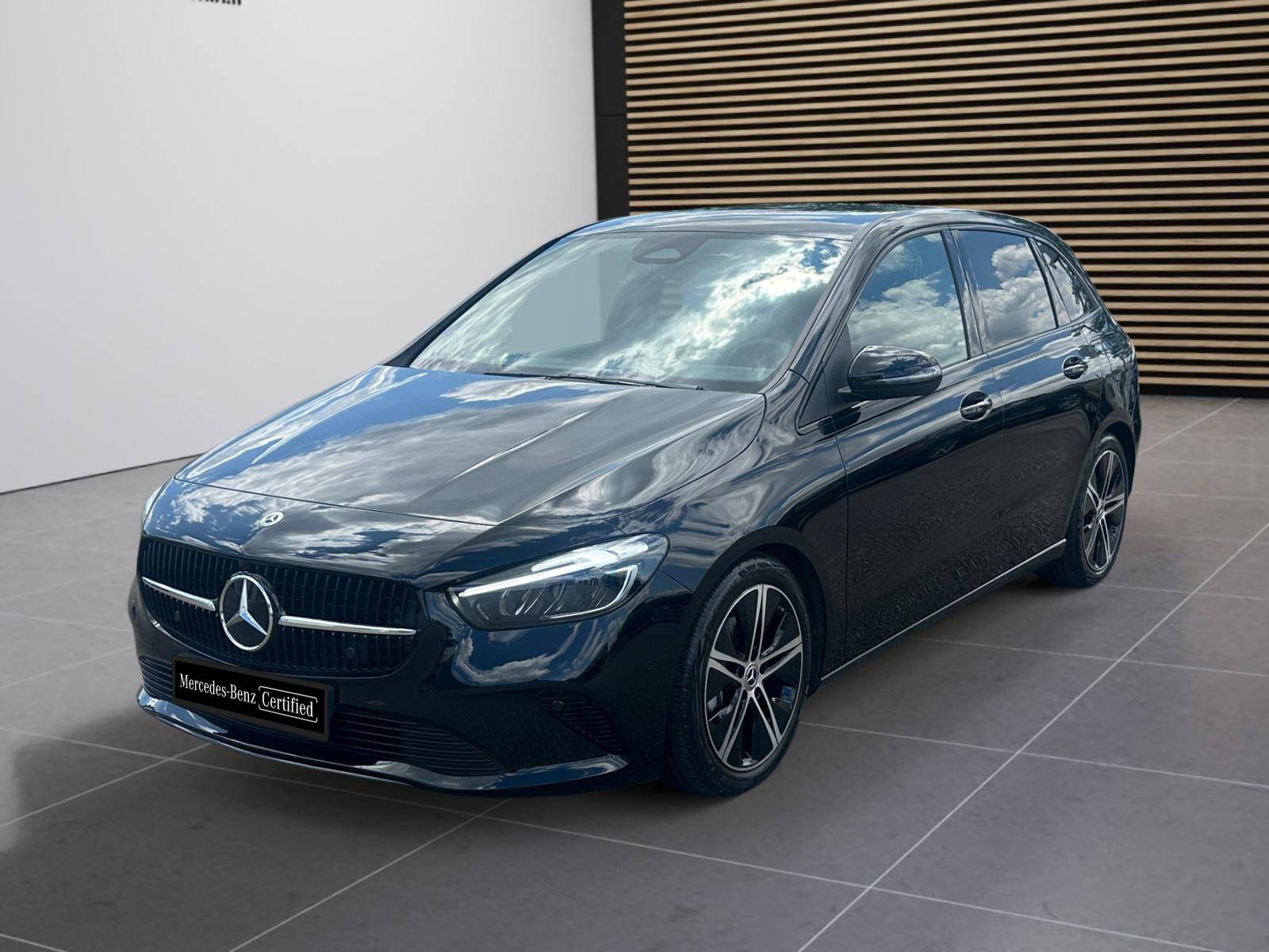 Photo MERCEDES CLASSE B Classe B 180 7G-DCT