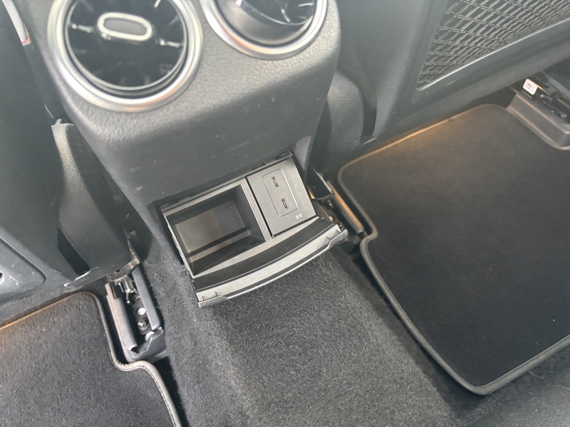 Image Mercedes-Benz CLASSE A 180 d Berline AMG Line   180 d Berline AMG Line