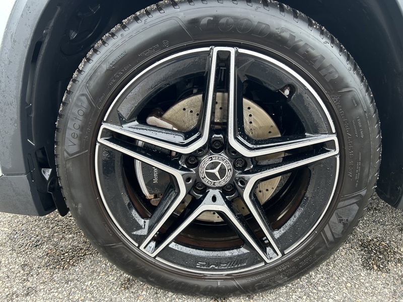 Image Mercedes-Benz GLA 250 e AMG Line   250 e AMG Line