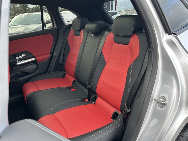 Image Mercedes-Benz GLA 250 e AMG Line   250 e AMG Line