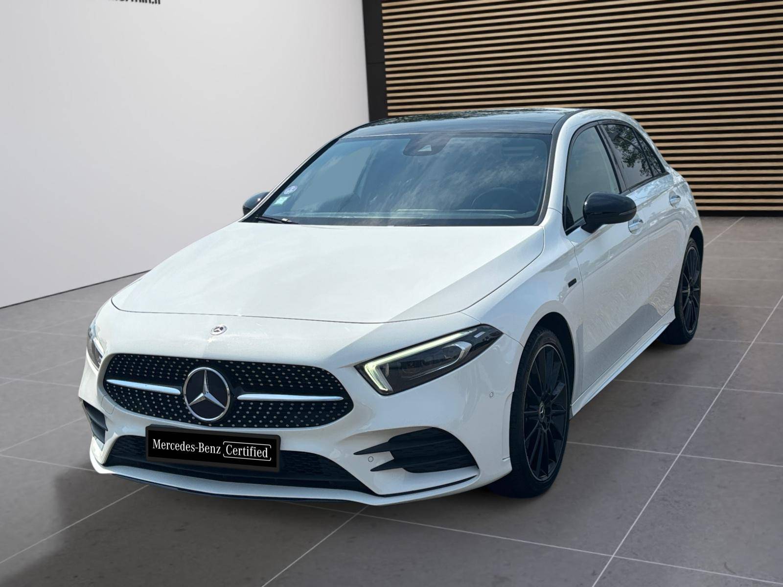 Photo MERCEDES CLASSE A Classe A 250 e 8G-DCT