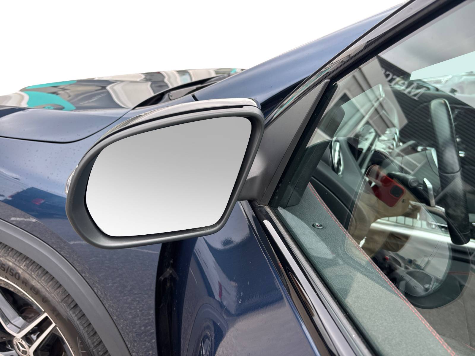 Image Mercedes-Benz GLA 220 d 4MATIC AMG Line  GLA 220 d 4MATIC AMG Line 220 d 4MATIC AMG Line