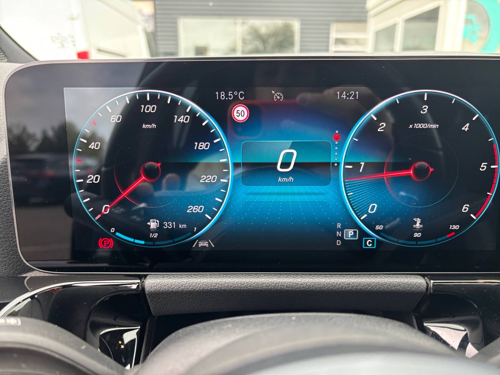 Image Mercedes-Benz GLA 220 d 4MATIC AMG Line  GLA 220 d 4MATIC AMG Line 220 d 4MATIC AMG Line