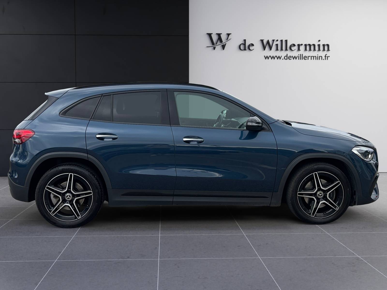 Image Mercedes-Benz GLA 220 d 4MATIC AMG Line  GLA 220 d 4MATIC AMG Line 220 d 4MATIC AMG Line