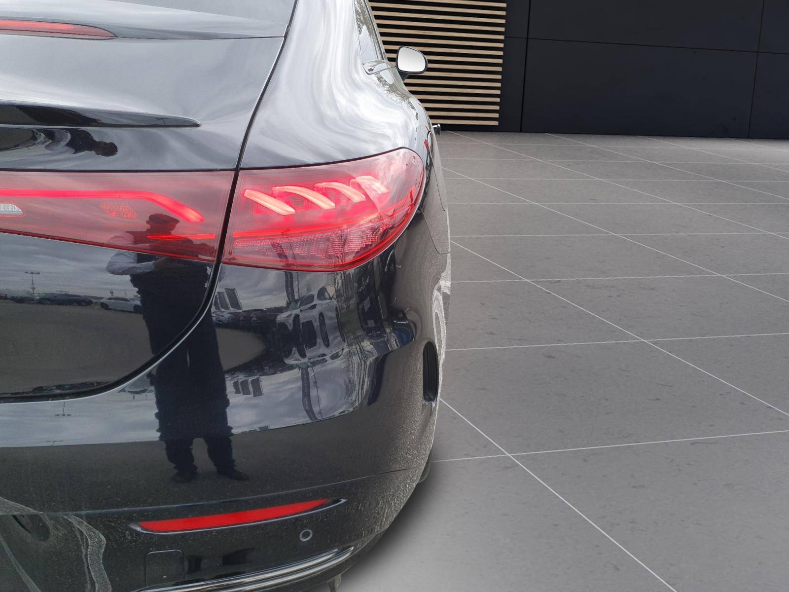 Image Mercedes-Benz EQE BERLINE EQE 350 AMG Line  EQE 350 AMG Line EQE 350 AMG Line