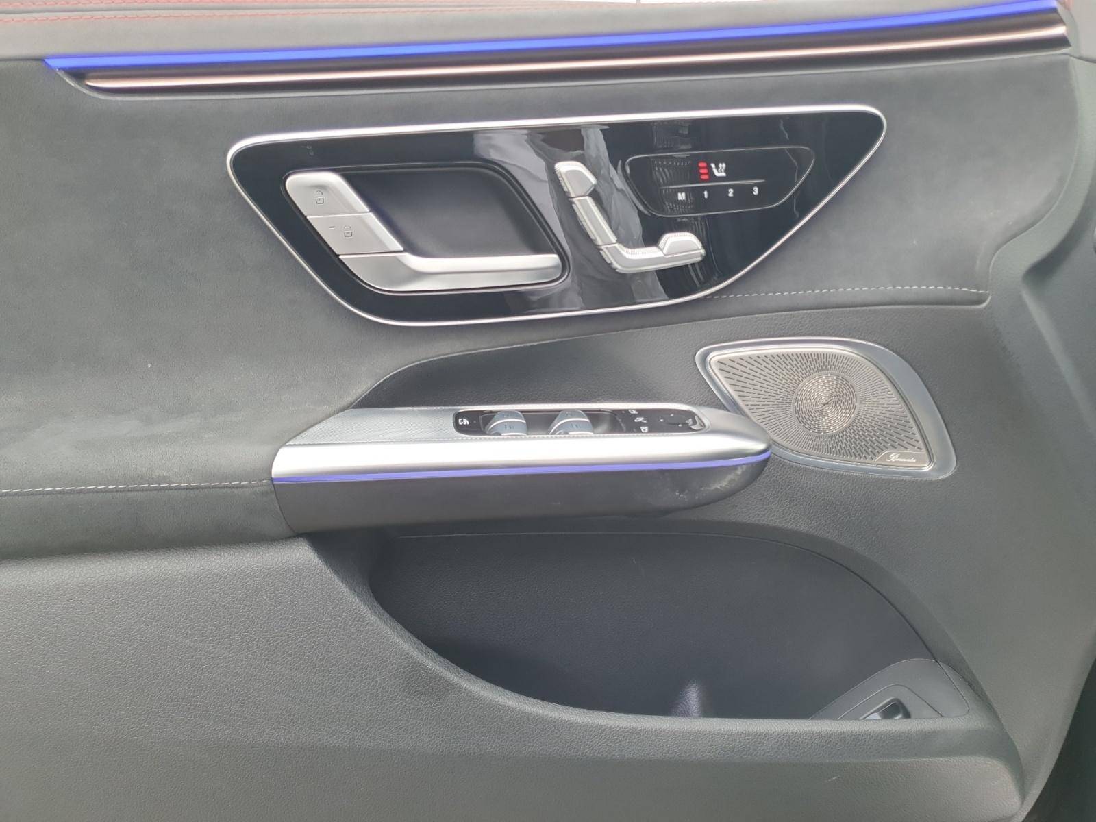 Image Mercedes-Benz EQE BERLINE EQE 350 AMG Line  EQE 350 AMG Line EQE 350 AMG Line