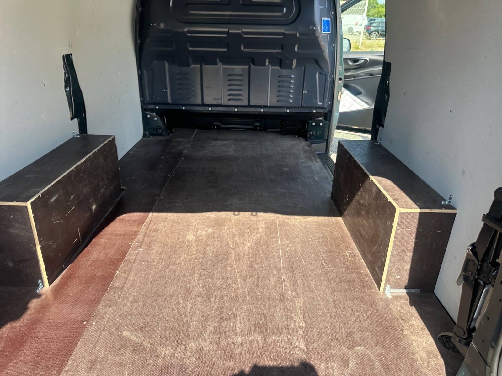 Image Mercedes-Benz VITO 119 CDI 4x4 Fourgon Long  VITO FGN 119 CDI LONG SELECT 119 CDI 4x4 Fourgon Long