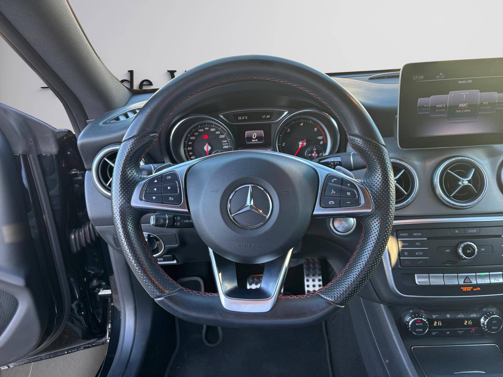 Image Mercedes-Benz CLA COUPÉ CLA 220 d  Coupé Fascination  CLA 220 d 7G-DCT Fascination CLA 220 d  Coupé Fascination