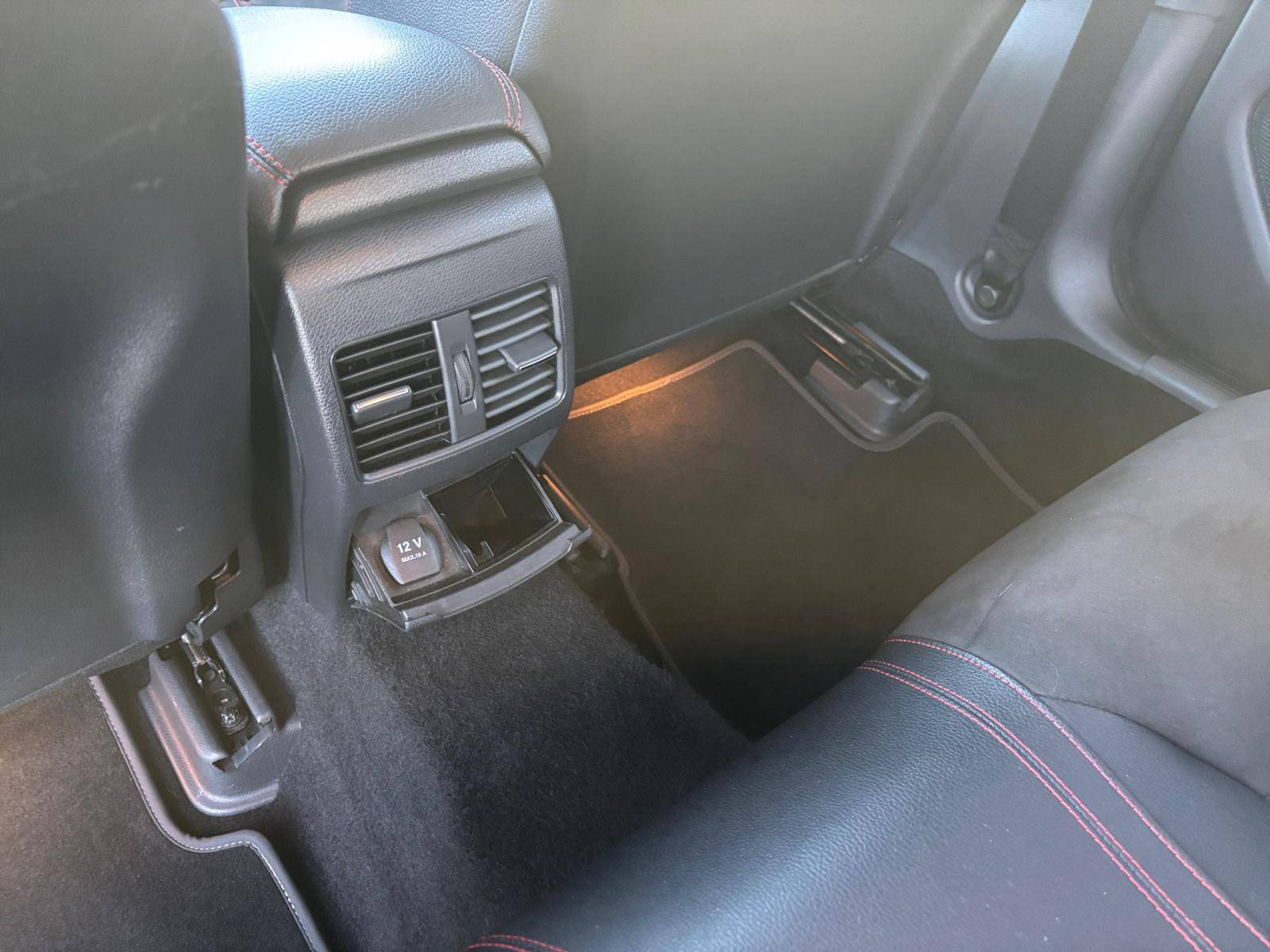 Image Mercedes-Benz CLA COUPÉ CLA 220 d  Coupé Fascination  CLA 220 d 7G-DCT Fascination CLA 220 d  Coupé Fascination