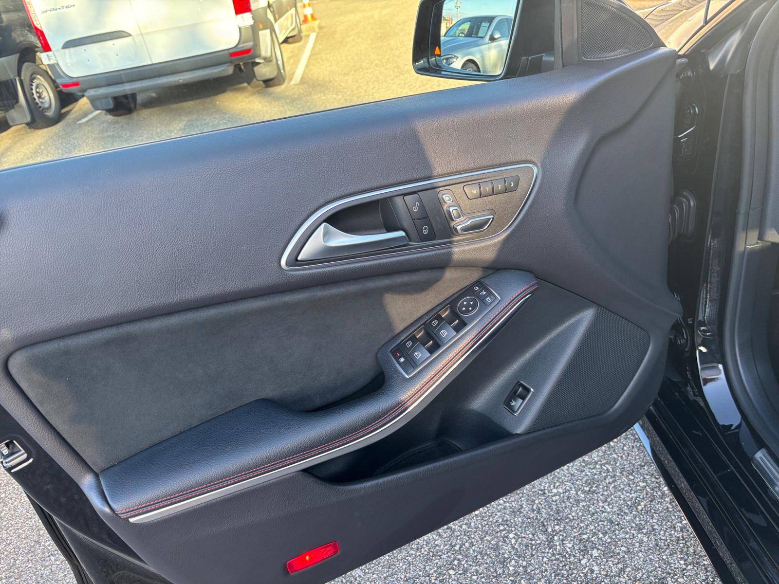 Image Mercedes-Benz CLA COUPÉ CLA 220 d  Coupé Fascination  CLA 220 d 7G-DCT Fascination CLA 220 d  Coupé Fascination