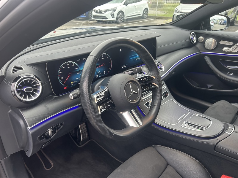 Image Mercedes-Benz CLASSE E COUPÉ Classe E 220 d AMG Line Coupé   Classe E 220 d AMG Line Coupé