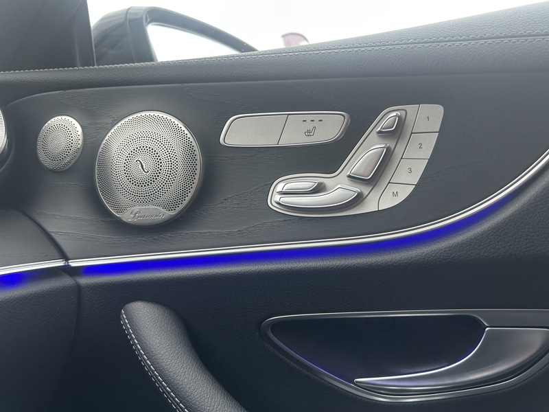 Image Mercedes-Benz CLASSE E COUPÉ Classe E 220 d AMG Line Coupé   Classe E 220 d AMG Line Coupé