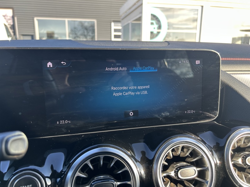 Image Mercedes-Benz EQA 350 4MATIC AMG Line   350 4MATIC AMG Line