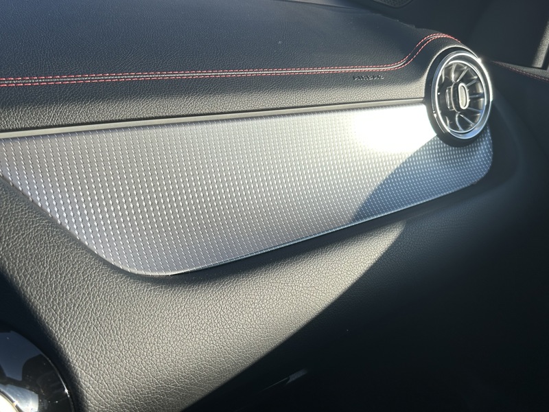 Image Mercedes-Benz EQA 350 4MATIC AMG Line   350 4MATIC AMG Line