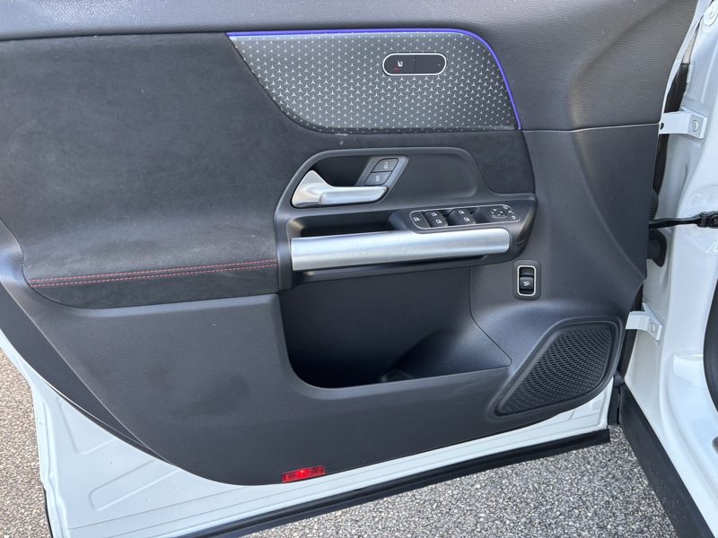 Image Mercedes-Benz EQA 250+ Edition   250+ Edition