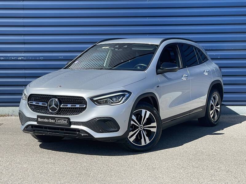 Photo MERCEDES GLA GLA 250 e 8G-DCT