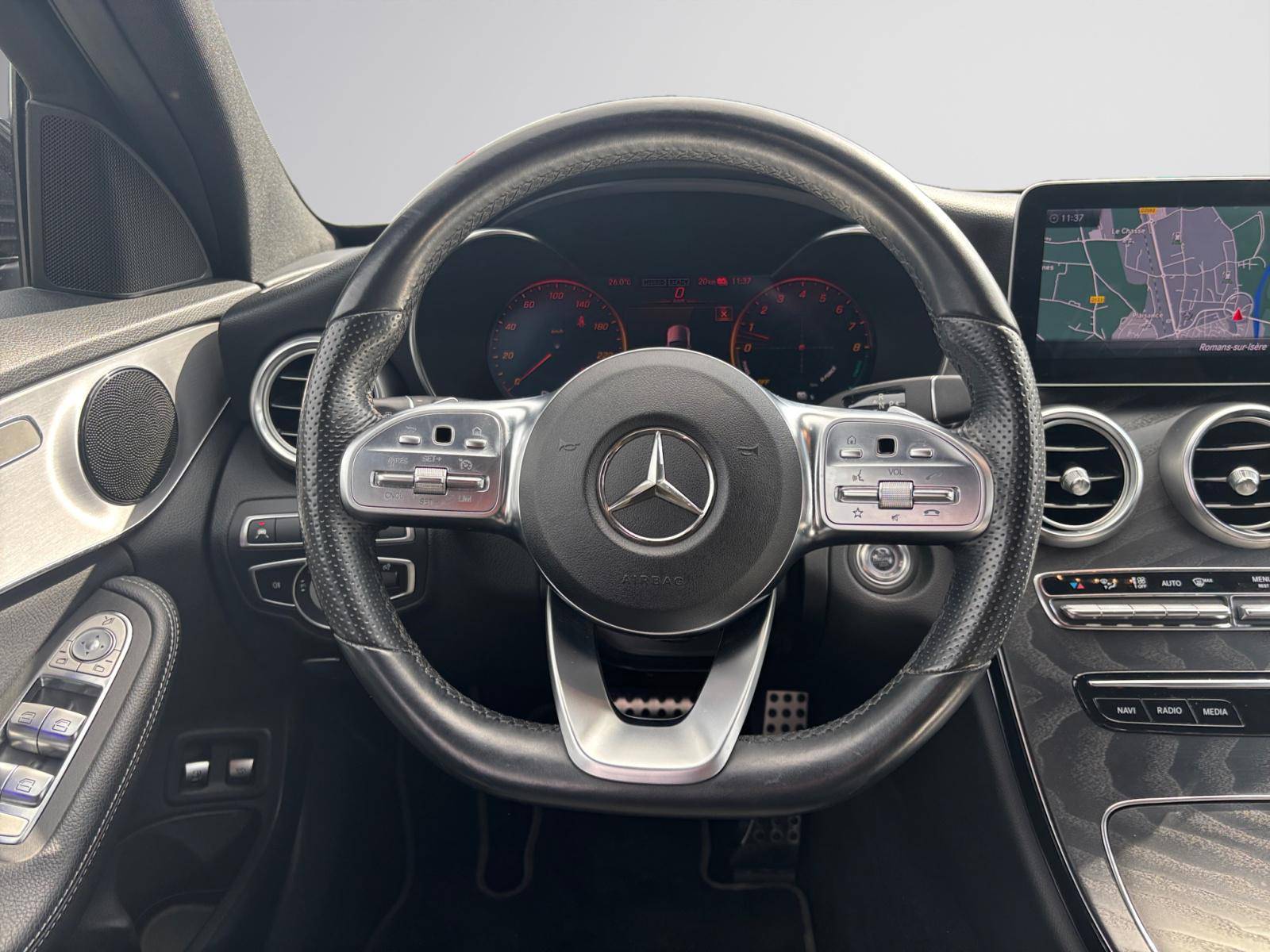 Image Mercedes-Benz CLASSE C BERLINE Classe C 300 e Berline AMG Line  Classe C 300 e Berline AMG Line Classe C 300 e Berline AMG Line