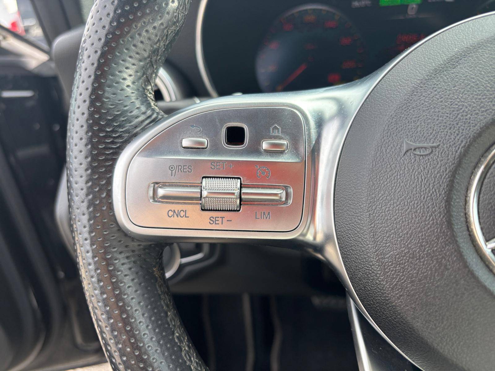 Image Mercedes-Benz CLASSE C BERLINE Classe C 300 e Berline AMG Line  Classe C 300 e Berline AMG Line Classe C 300 e Berline AMG Line