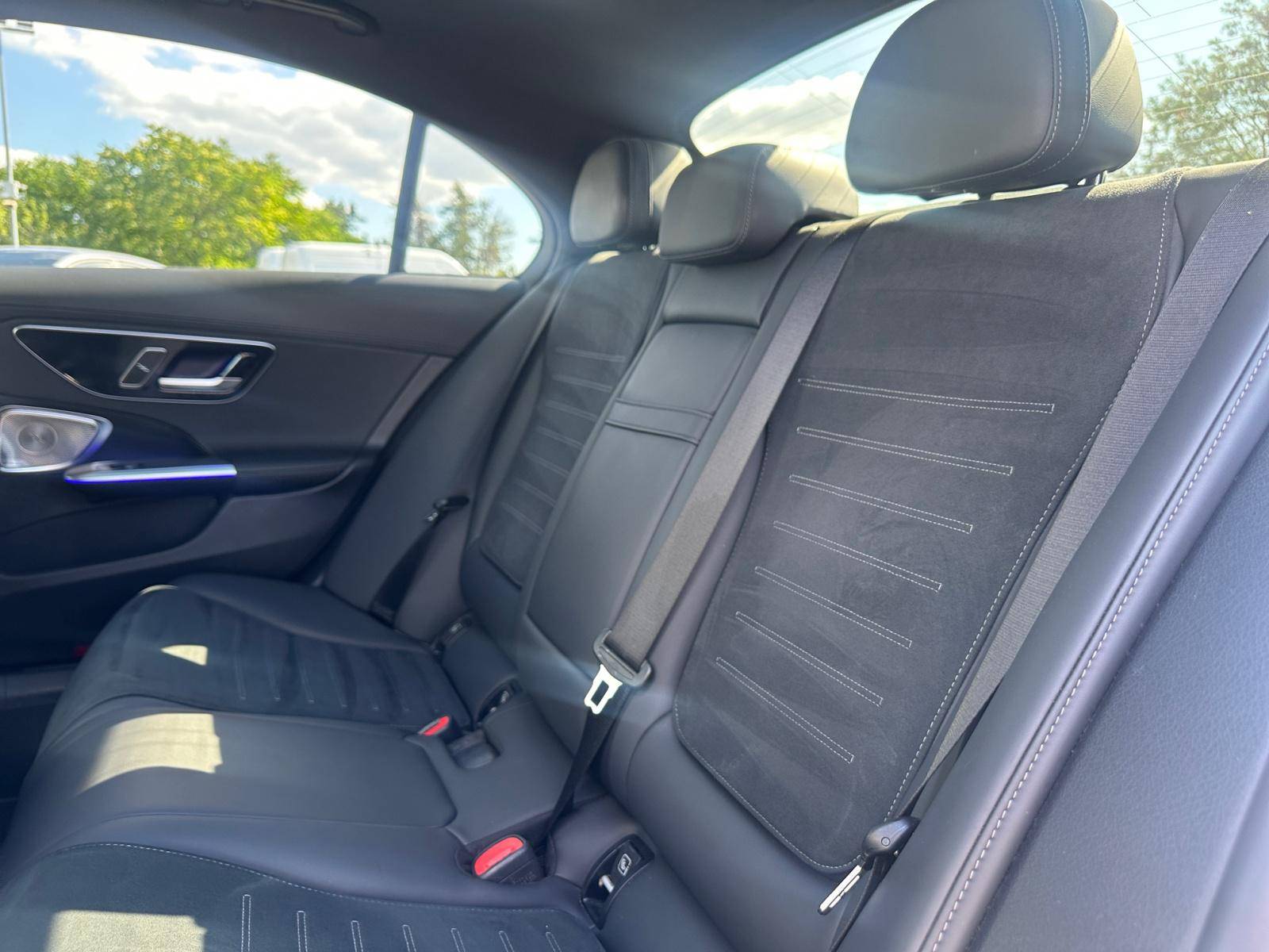 Image Mercedes-Benz CLASSE C BERLINE Classe C 300 de Hybrid EQ Berline AMG Line  Classe C 300 d e Hybrid EQ Berline AMG Line Classe C 300 de Hybrid EQ Berline AMG Line