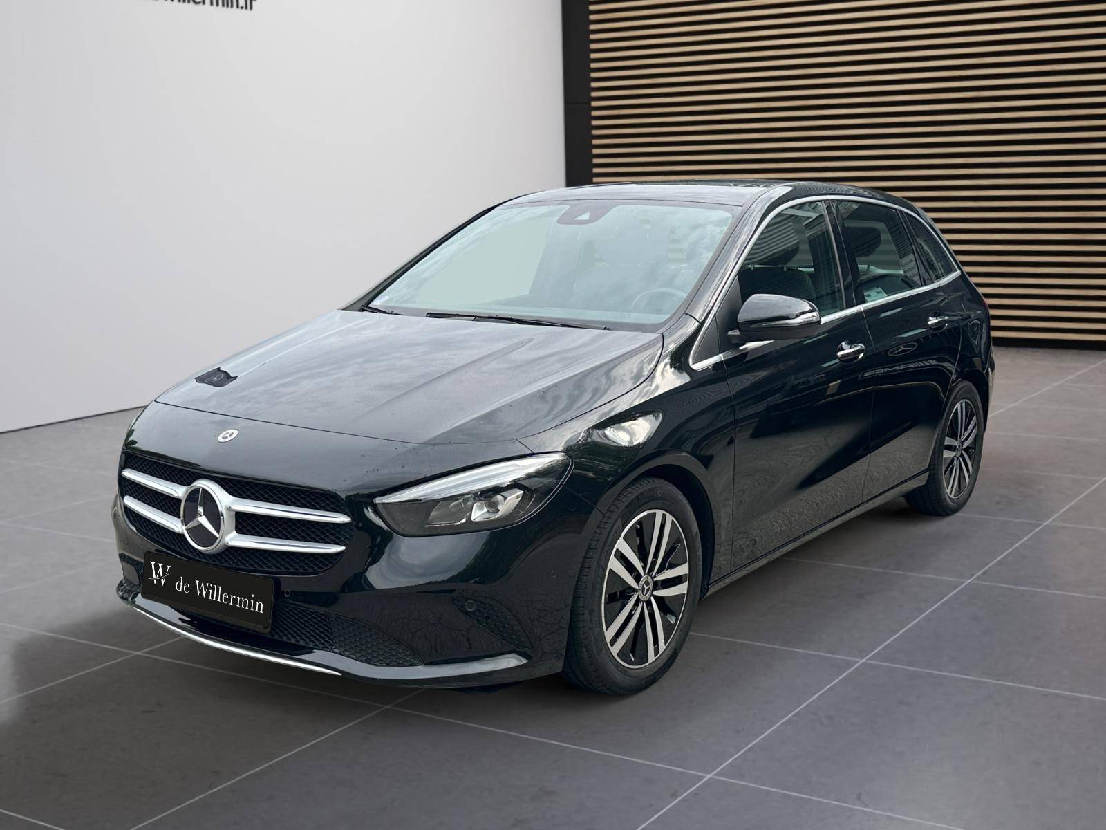Photo MERCEDES CLASSE B Classe B 180 7G-DCT