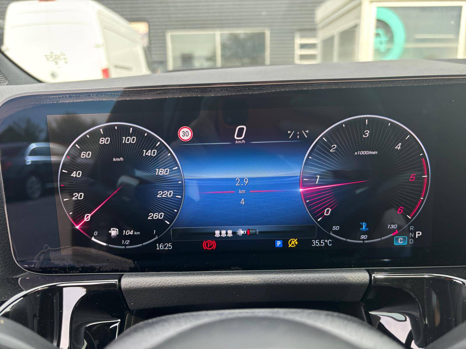 Image Mercedes-Benz GLA 200 d AMG Line  GLA 200 d AMG Line 200 d AMG Line