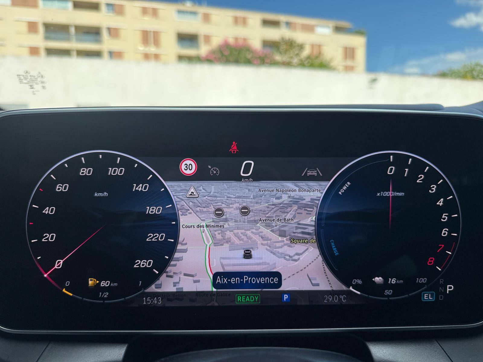 Image Mercedes-Benz GLC SUV GLC 300 e  Hybrid EQ 4MATIC AMG Line +  GLC 300 e  Hybrid EQ 4MATIC AMG Line + GLC 300 e  Hybrid EQ 4MATIC AMG Line +